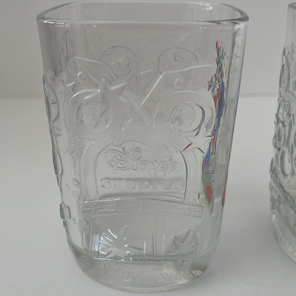 Disney Collector Glasses from the Year 2000 - Picture 5 of 16